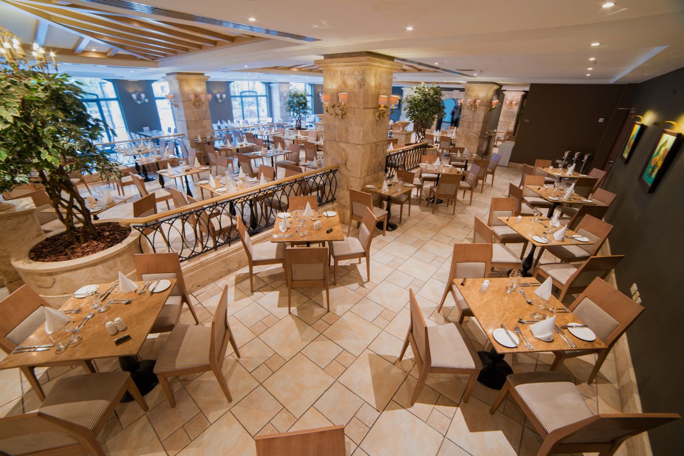 Maritim-Antonine-Hotel---Spa-Restaurant-39