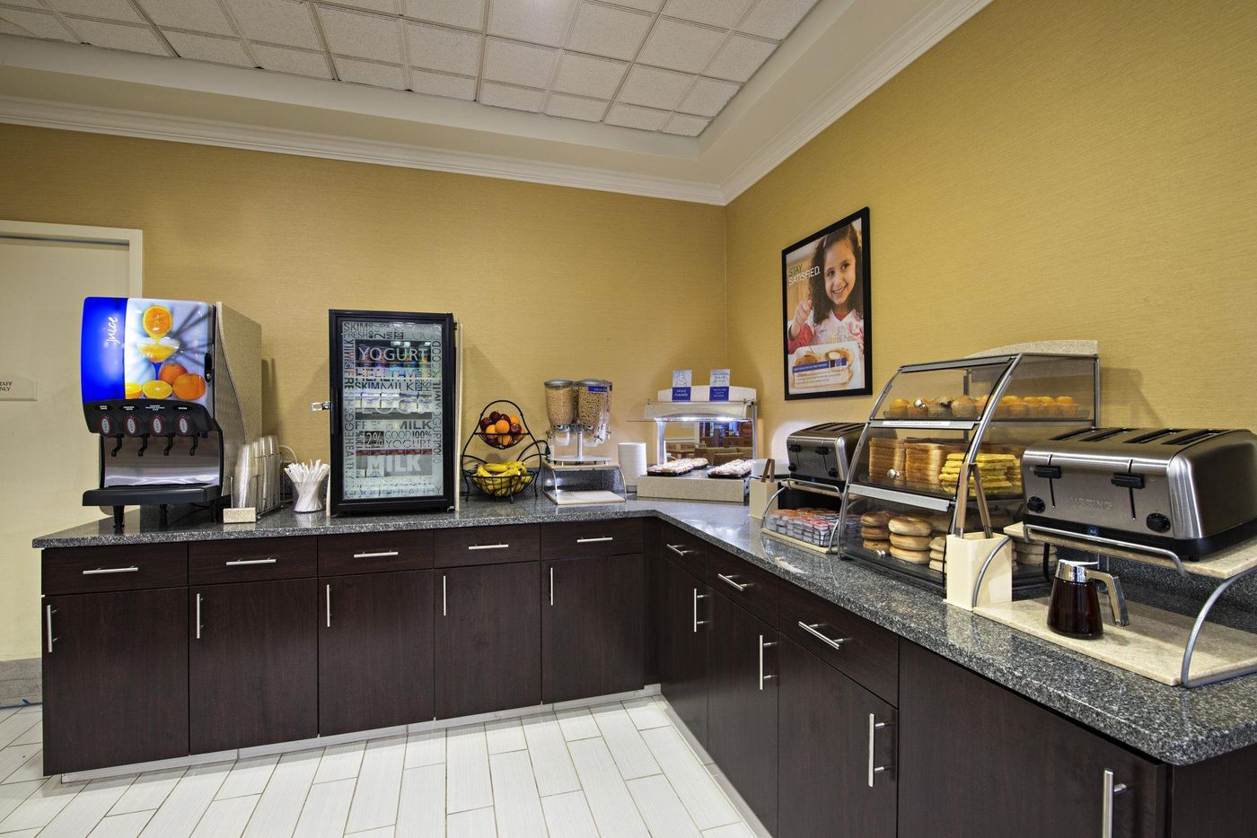 Holiday Inn Express & Suites Boston - Cambridge - United States - CAMBRIDGE - Restaurant - 3