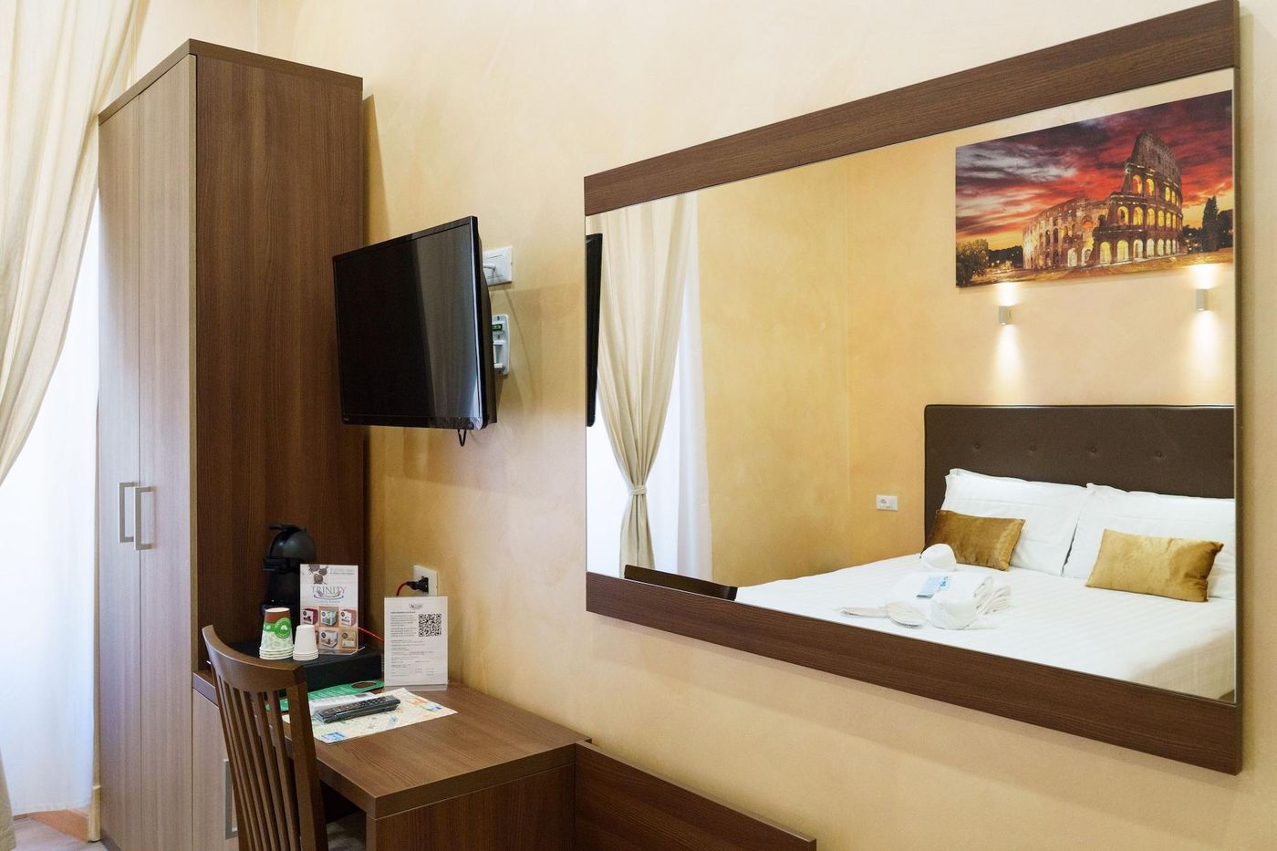 Trinity-Luxury-Rooms-Room-2