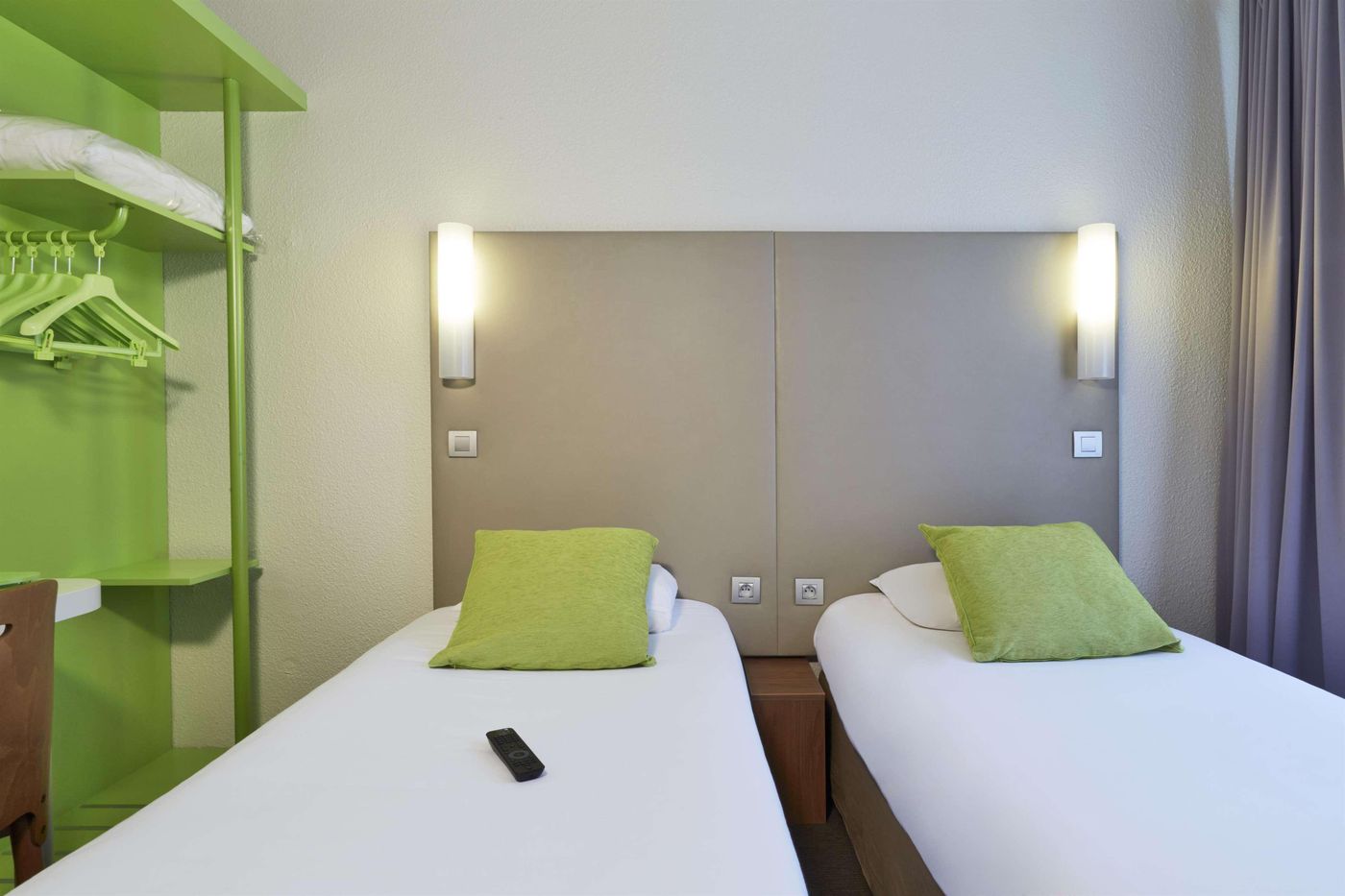 Campanile-Paris-Ouest---Levallois-Perret-Room-4