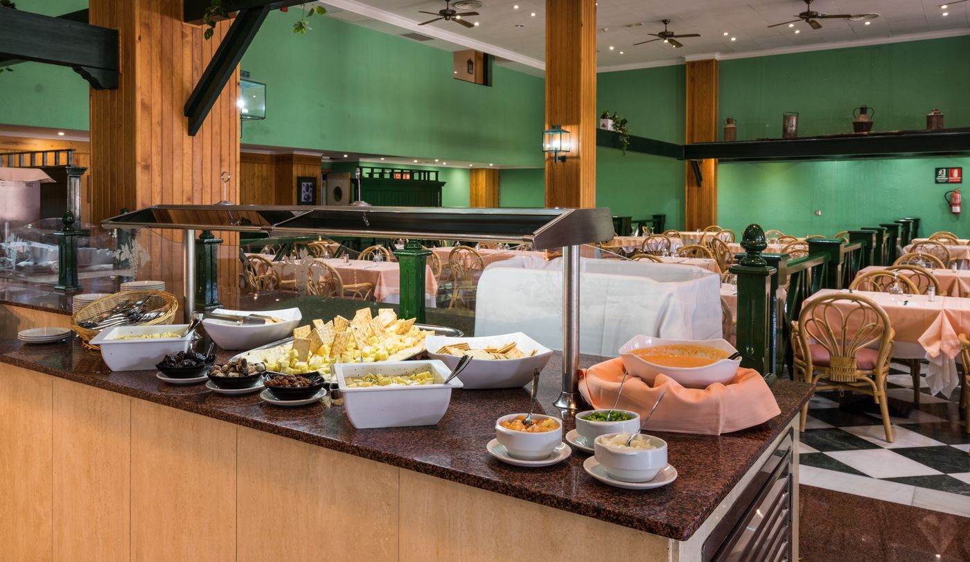 Blue-Sea-Costa-Bastian-Restaurant-39