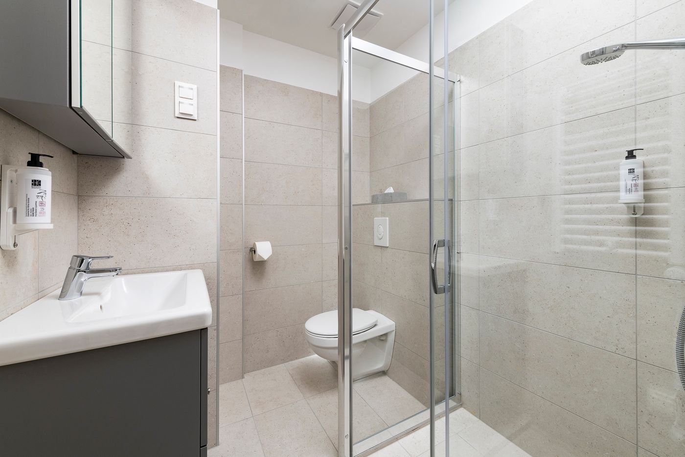 Bo18-Superior-Hotel-Room-42