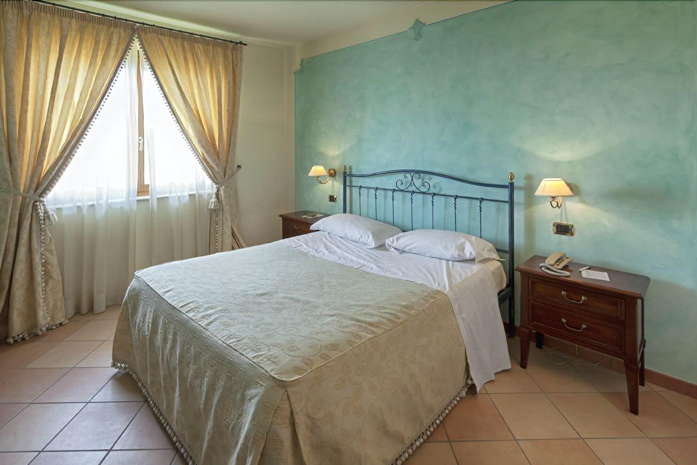 Hotel-Villa-Luigi-Room-13