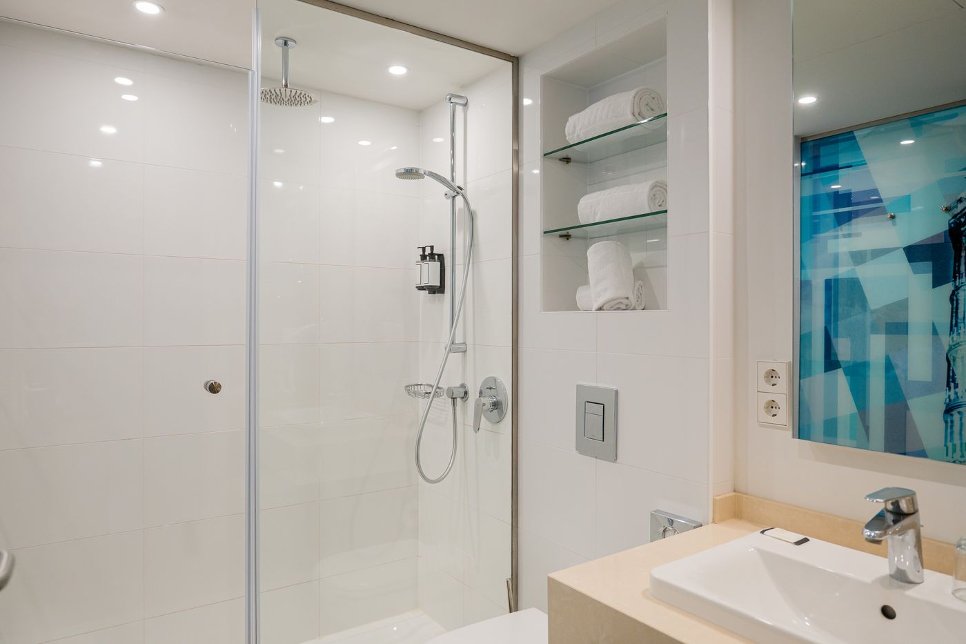 Two-Hotel-Berlin-by-Axel-Room-53