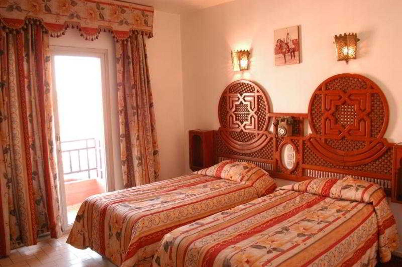 Hotel-Amalay-Room-8