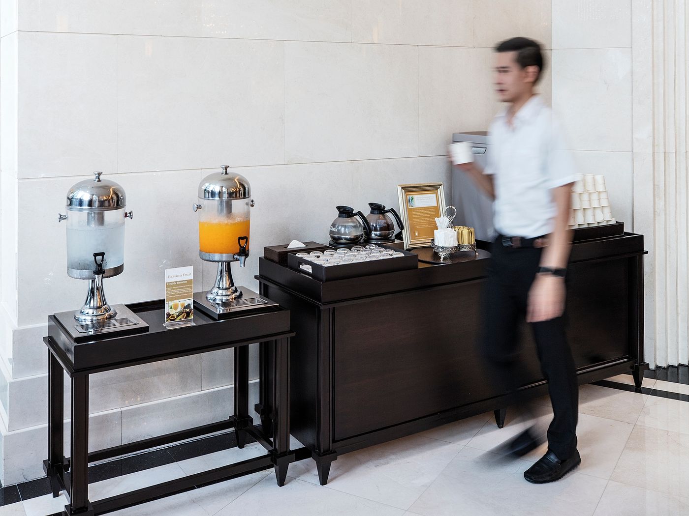 Grande-Centre-Point-Hotel-Terminal-21-Lobby-11