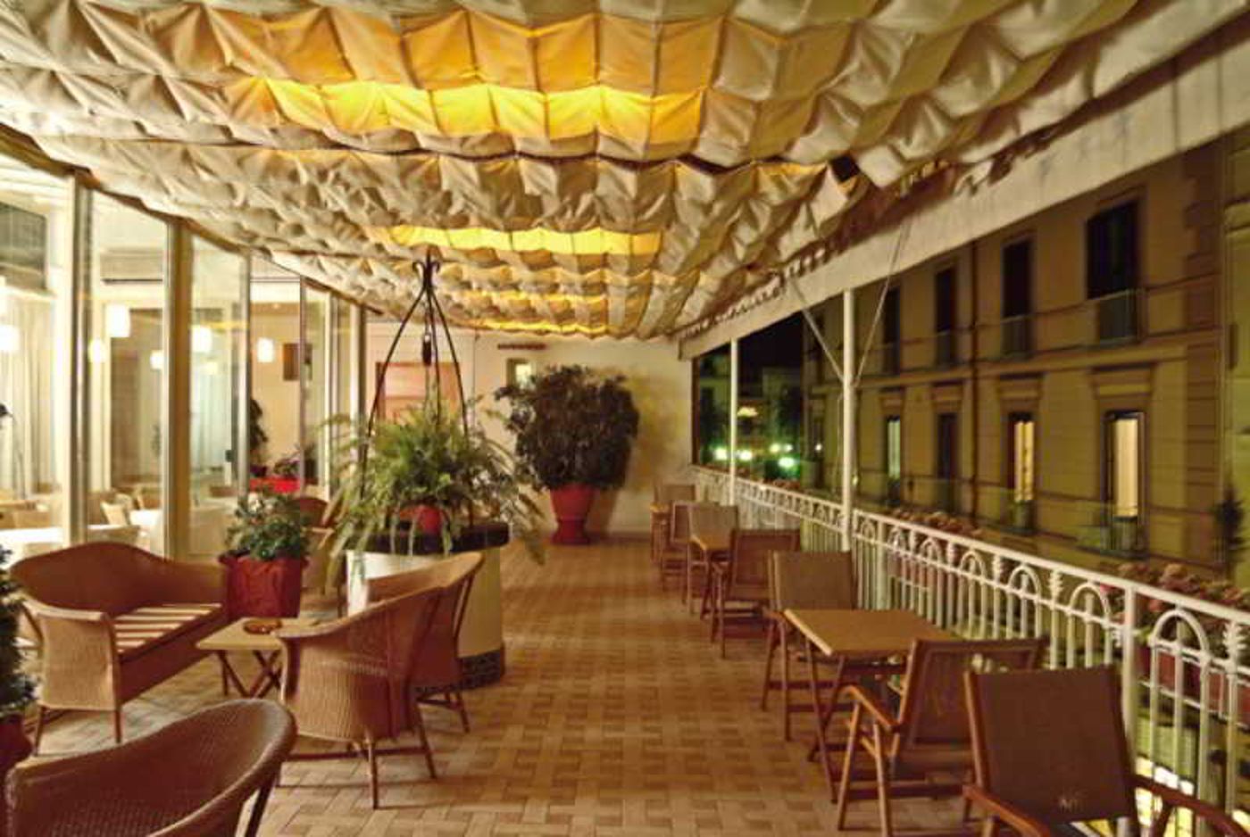 Hotel-Del-Corso-Sorrento-Terrace-31