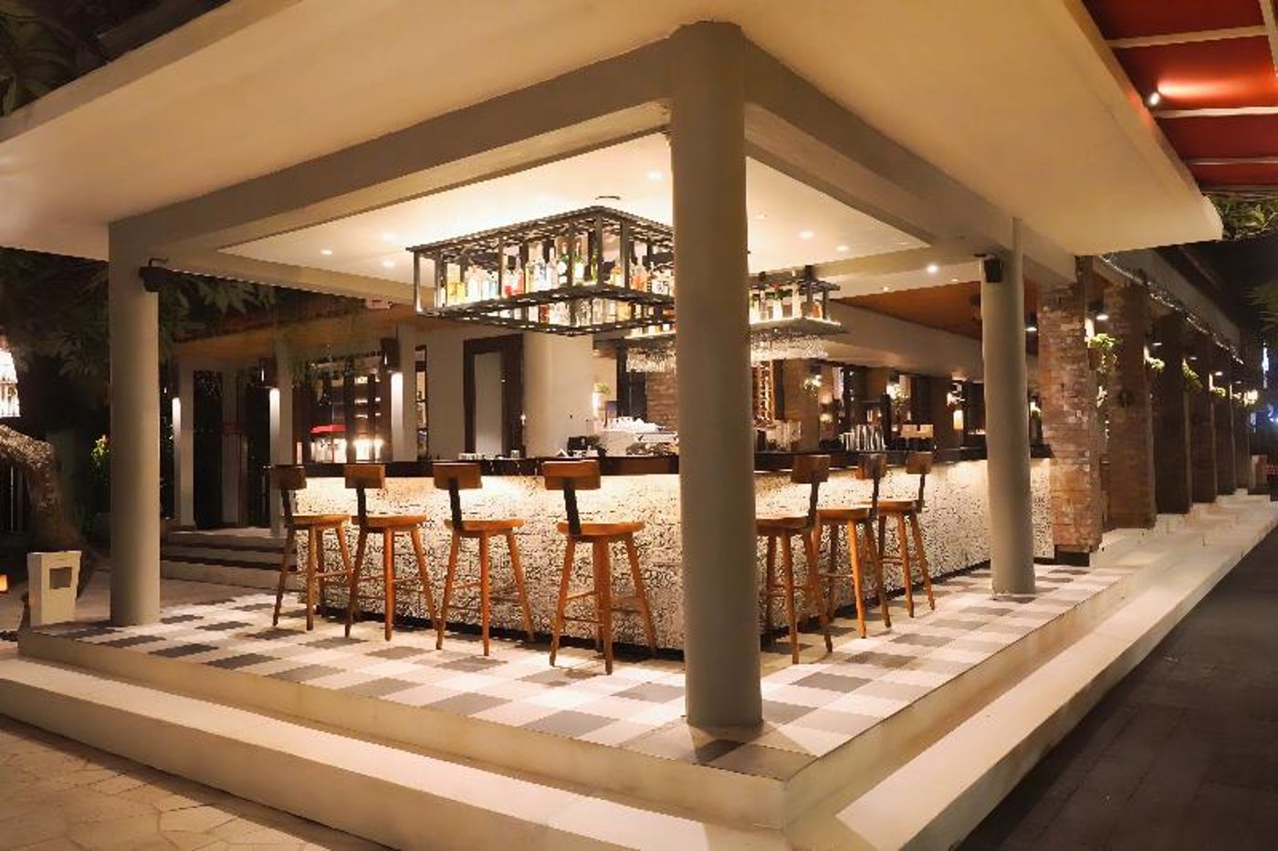 KUTA SEAVIEW BOUTIQUE 18.08