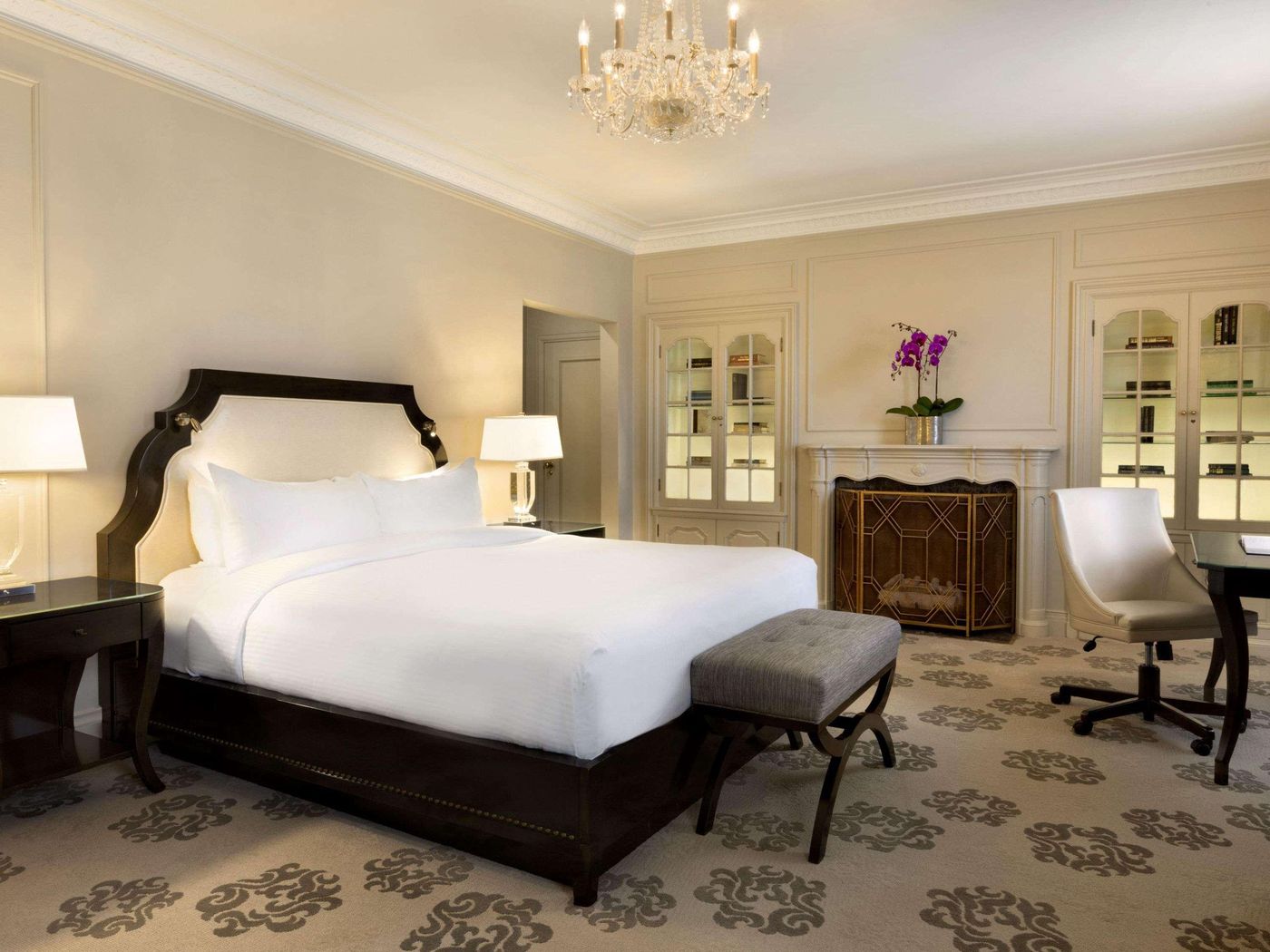 Fairmont-Vancouver-Room-46