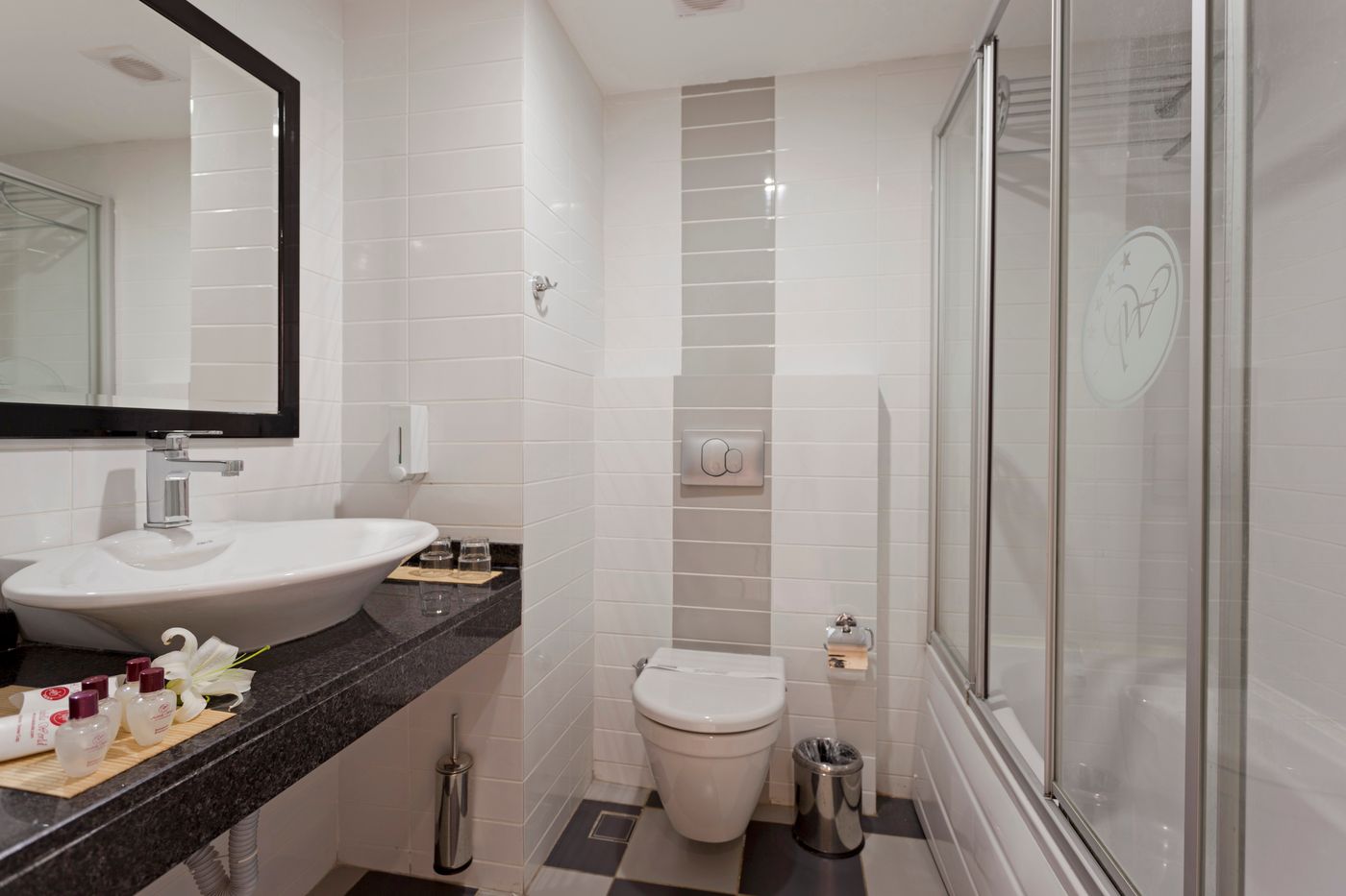 Arabella-World-Hotel-Room-13