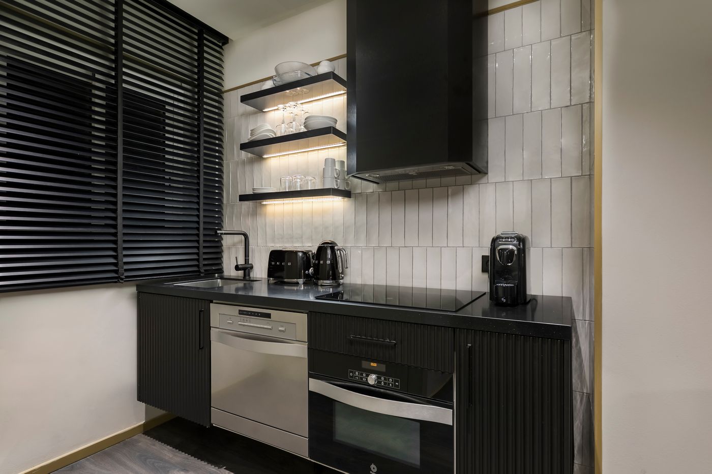 Be Mate Paseo de Gracia-Spain-BARCELONA-Room-1