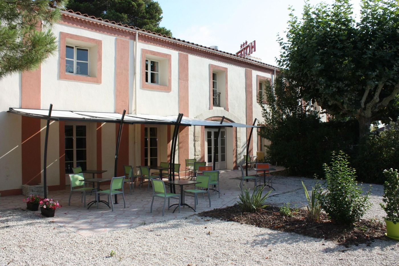 Le Clos de L'Aube Rouge - France - CASTELNAU LE LEZ - General view - 5