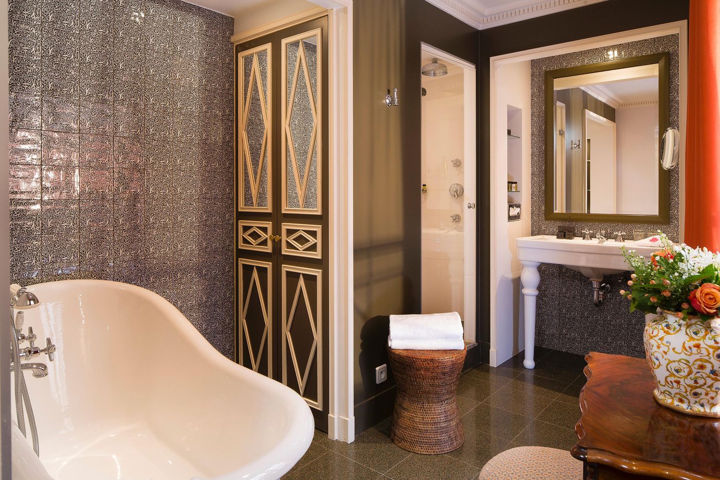 Hotel-Des-Grands-Hommes-Room-19