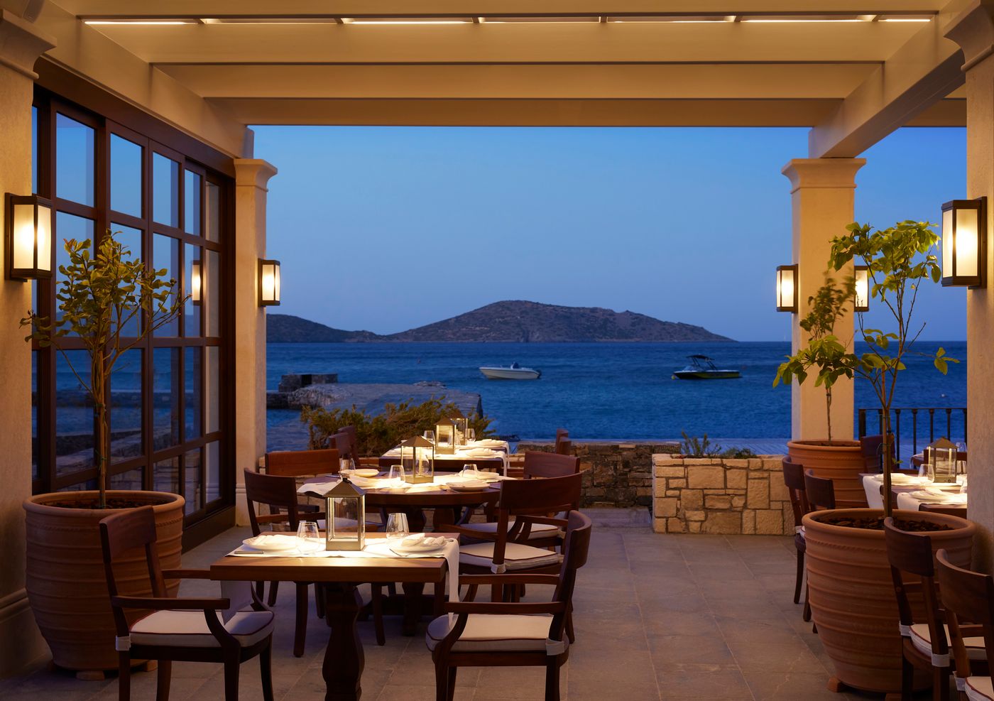 Porto-Elounda-Golf---Spa-Resort-Restaurant-15