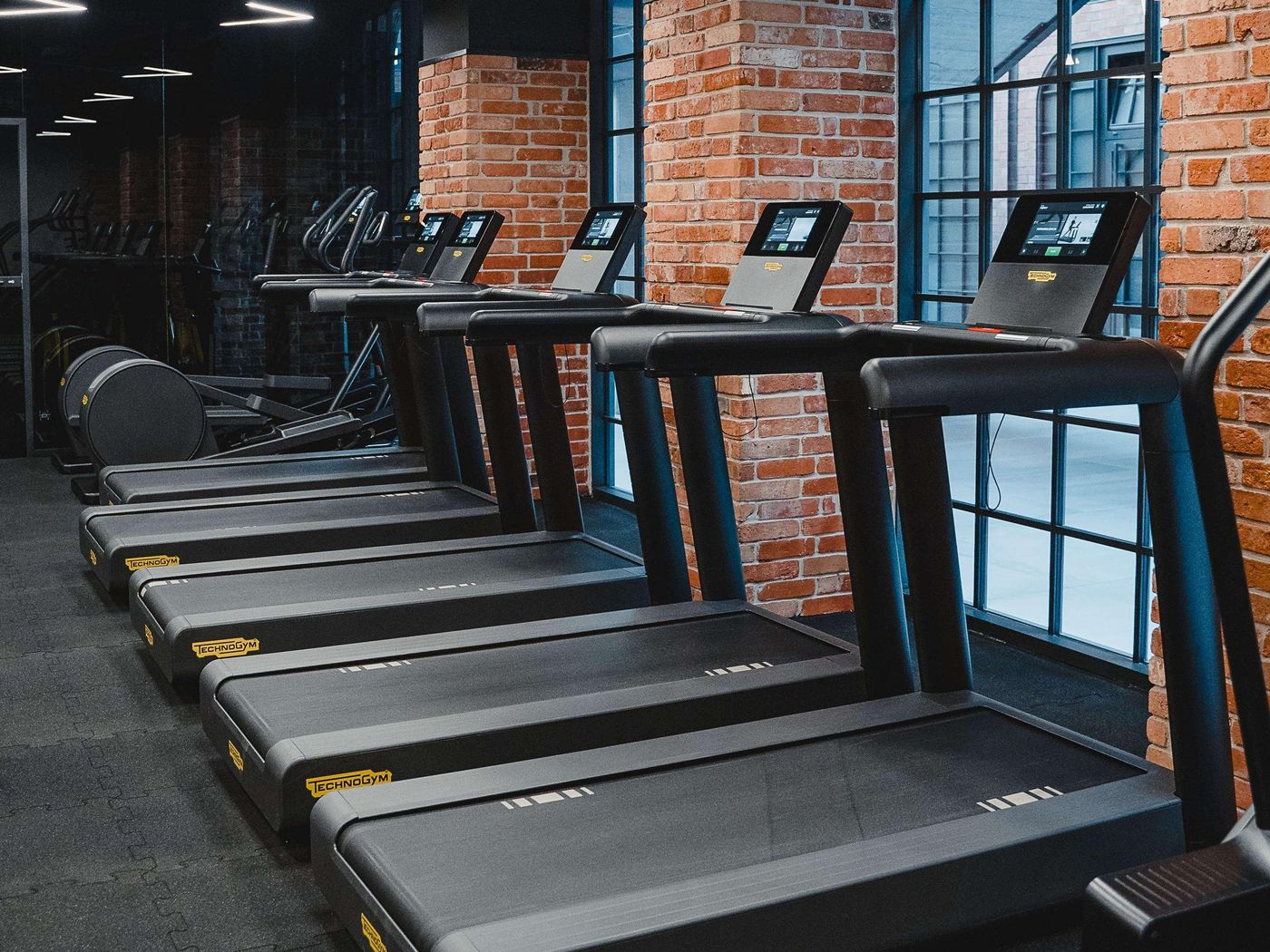 Mercure-Krakow-Fabryczna-City-Sports-and-Entertainment-67