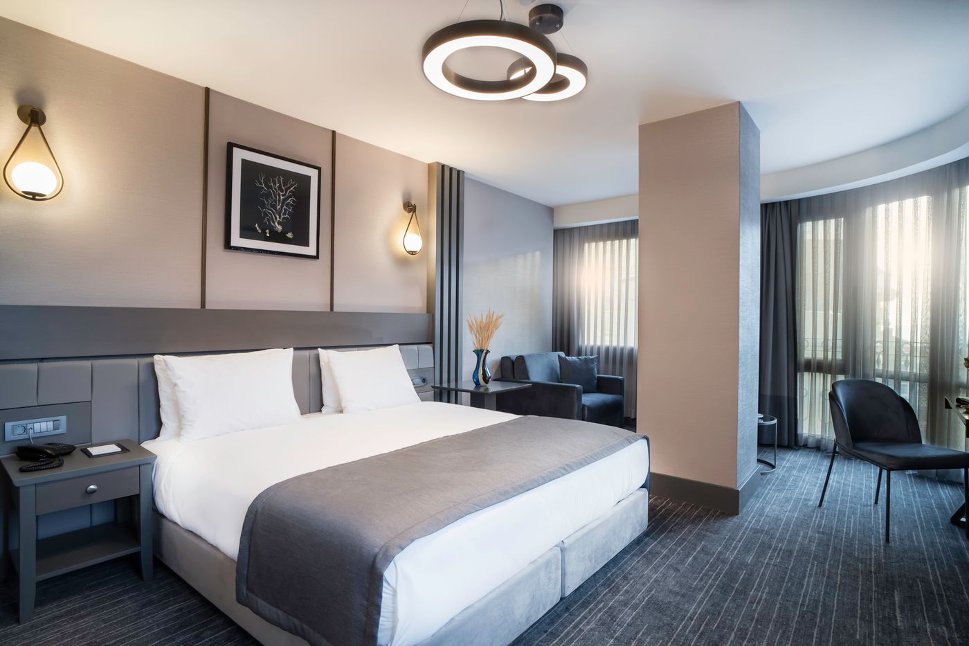 Grand-Oztanik-Room-2