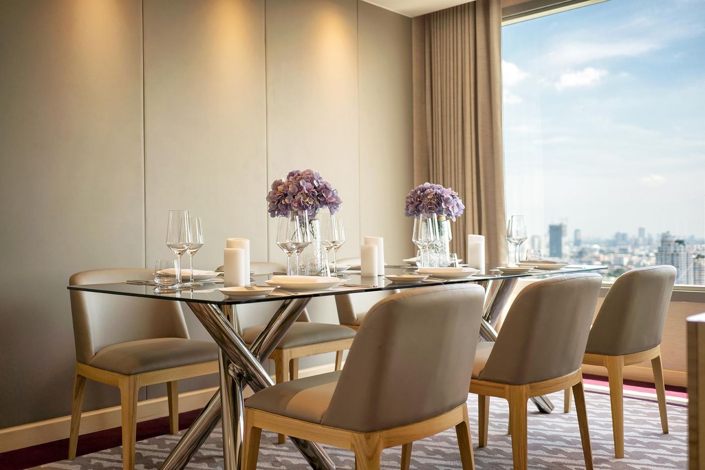 AVANI--Riverside-Bangkok-Hotel-General-view-6