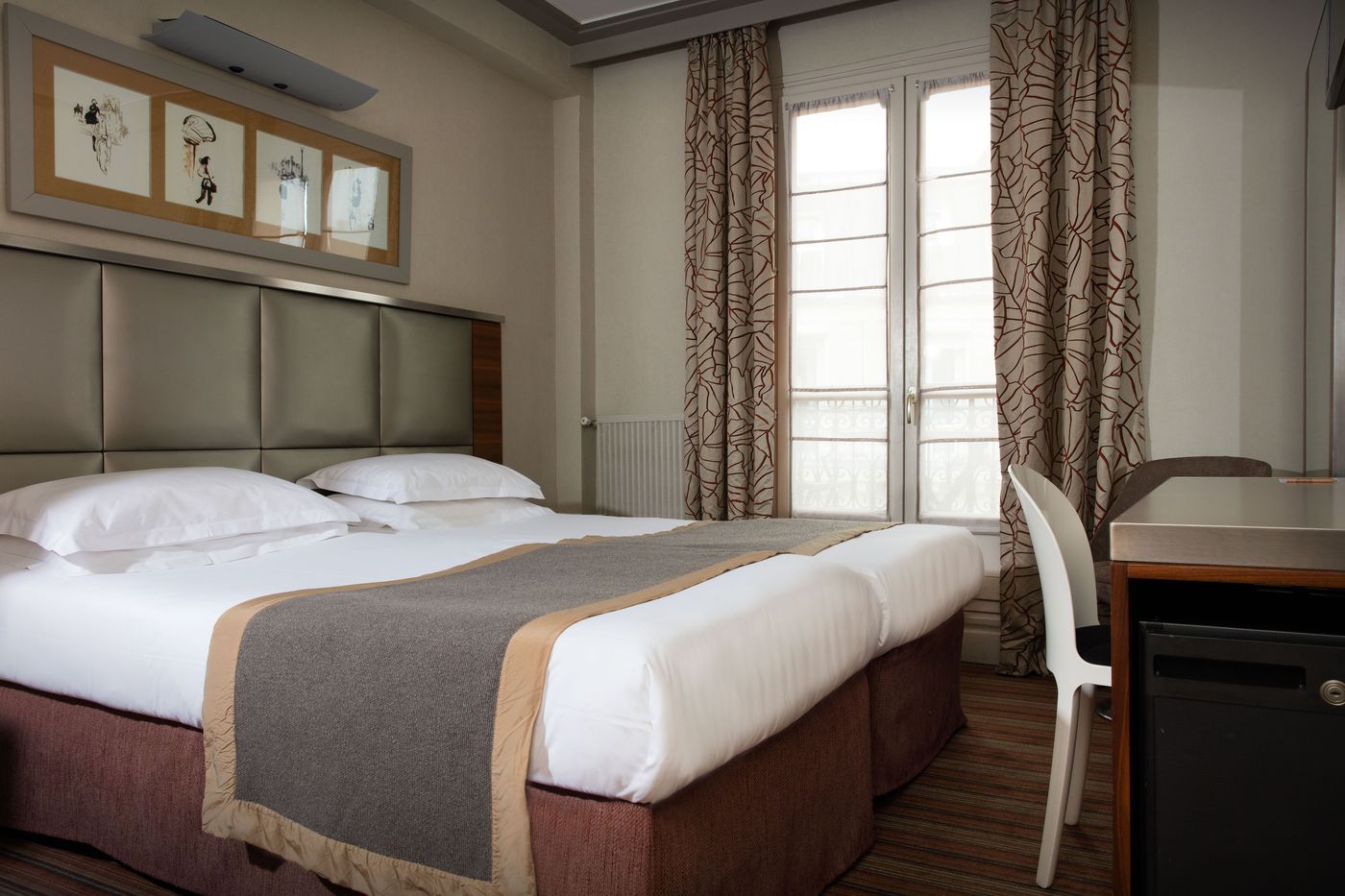 Hotel-Berne-Opera-Room-11