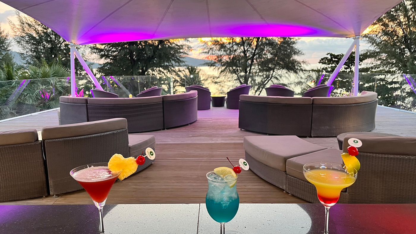 Phuket-Graceland-Resort---Spa-Bar-20
