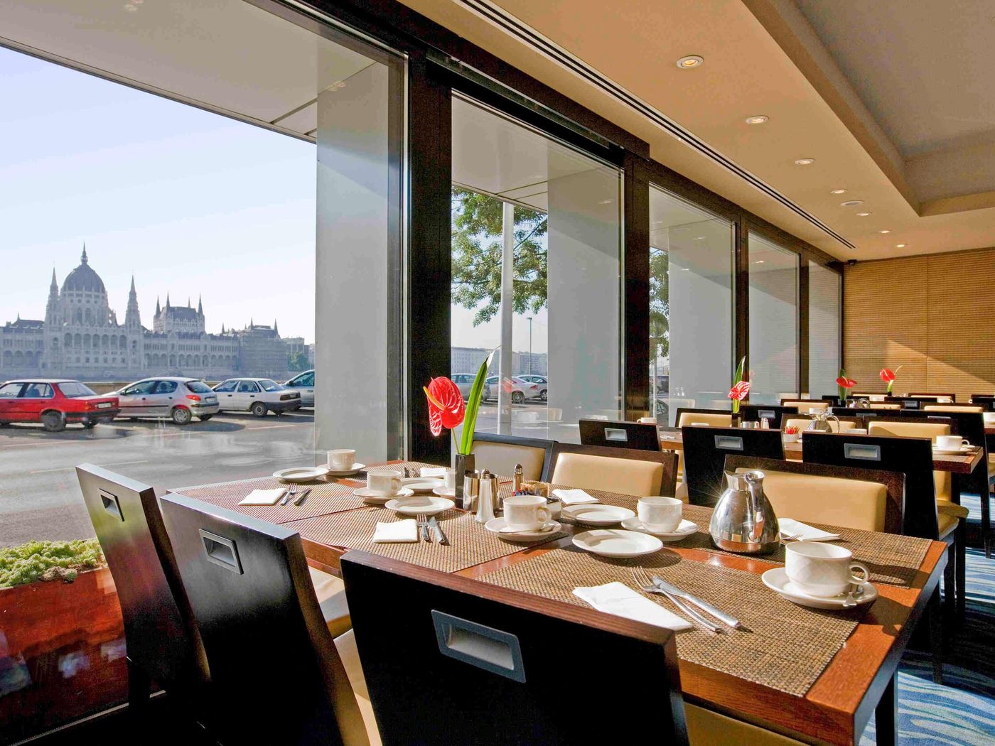Novotel-Budapest-Danube-Restaurant-50