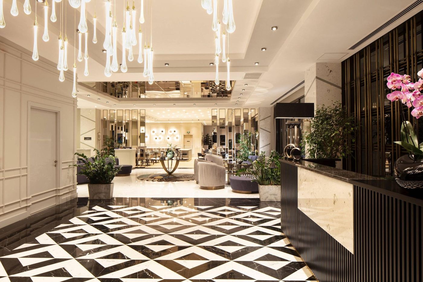 Delta Hotels by Marriott Istanbul Halic-Turkey-Istanbul-Lobby-7