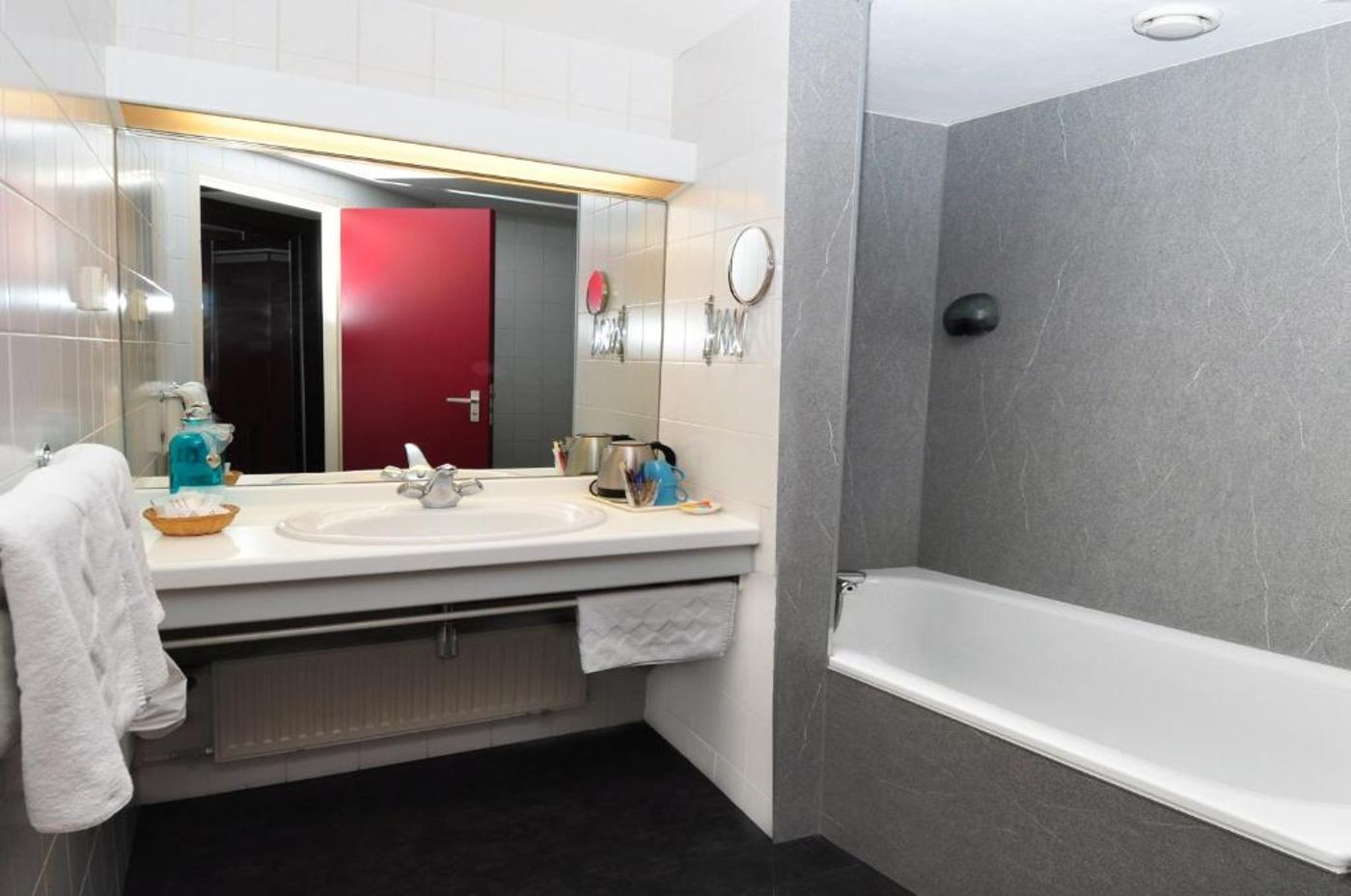 Herbergh Amsterdam Airport-Netherlands-Amsterdam-Room-10