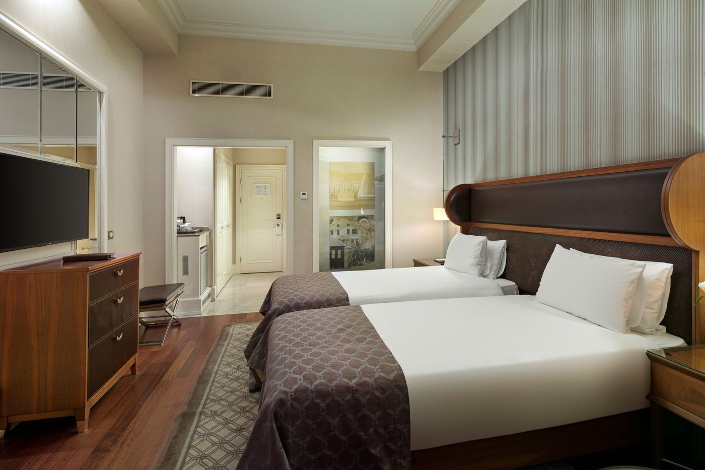 Titanic-Business-Kartal-Room-19