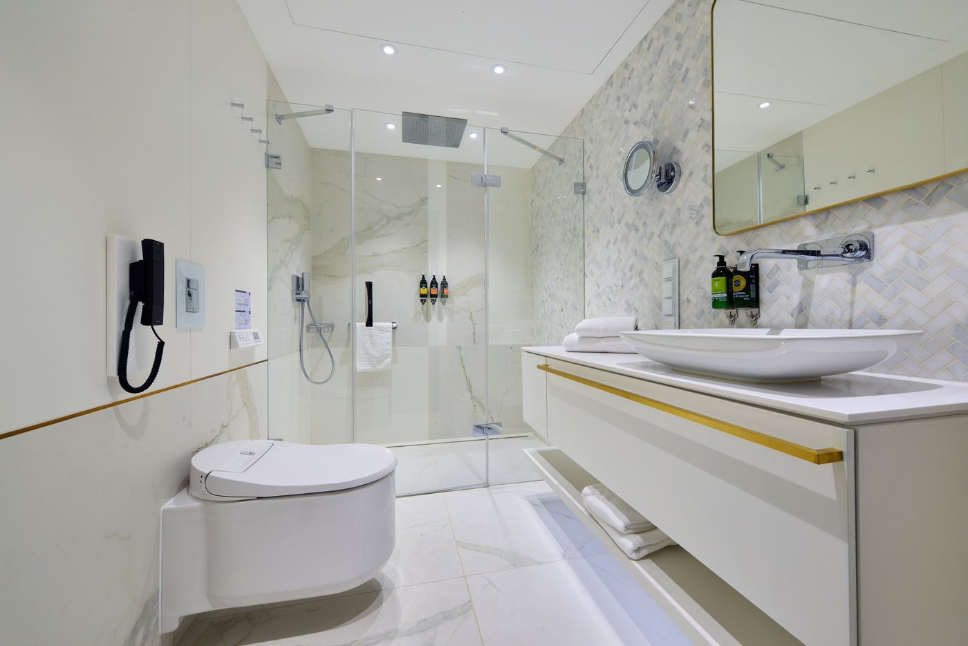 Ferreus-Modern-Art-Deco-Room-28