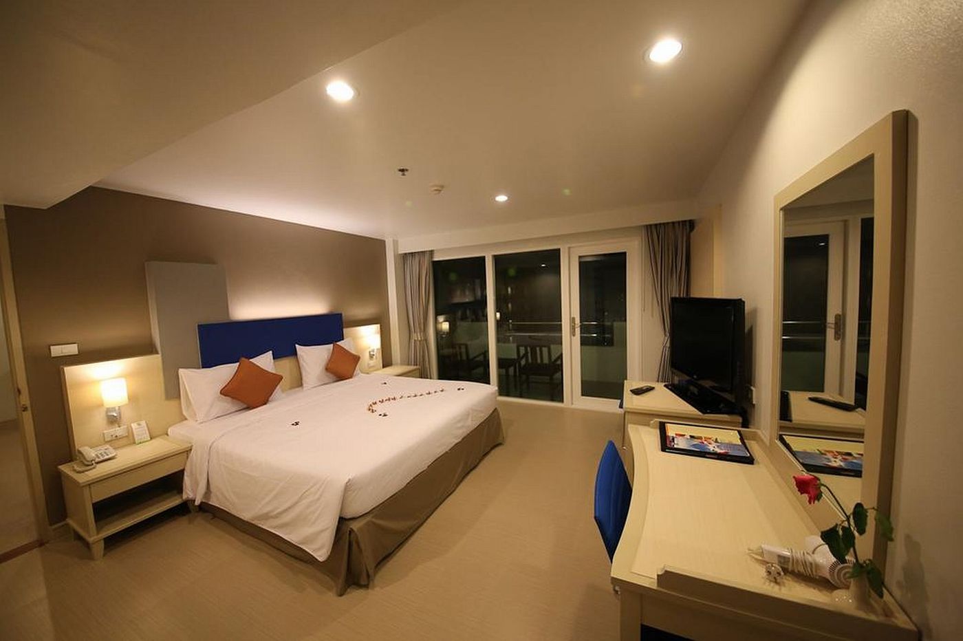 Sunshine Vista-Thailand-PATTAYA-Room-4
