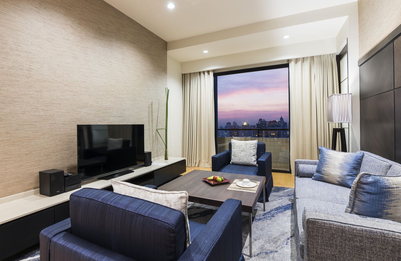 Emporium-Suites-by-Chatrium-Room-36