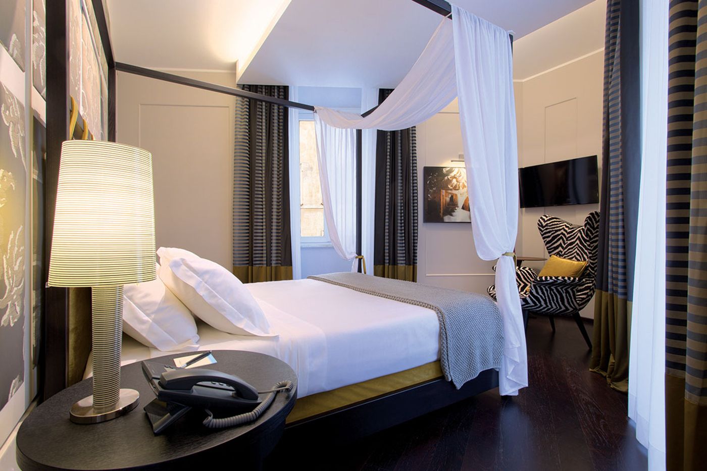 Stendhal Luxury Suites