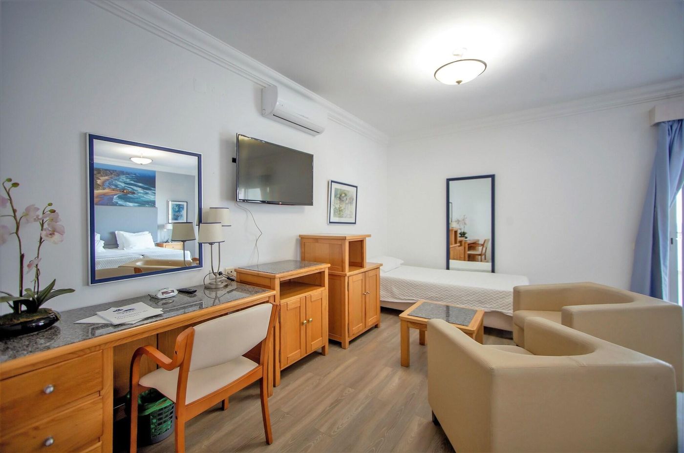 Hotel-Maritur---Adult-Only-Room-29