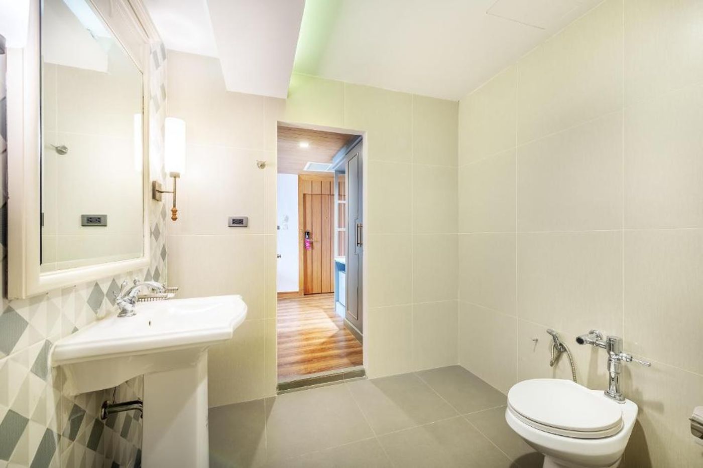 Royal Rattanakosin Hotel (SHA+)-Thailand-KHAOSAN-BANGKOK-Room-8