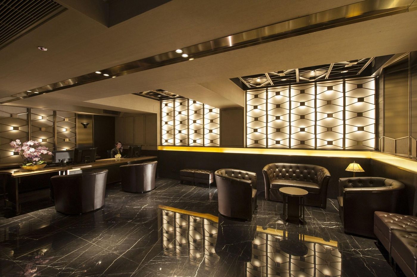 Brighton-Hotel-Hong-Kong-Lobby-2