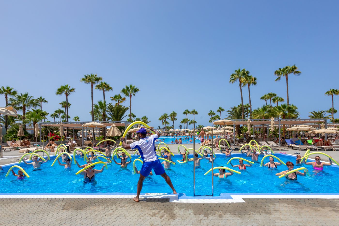 Club-Hotel-Riu-Gran-Canaria-Sports-and-Entertainment-12