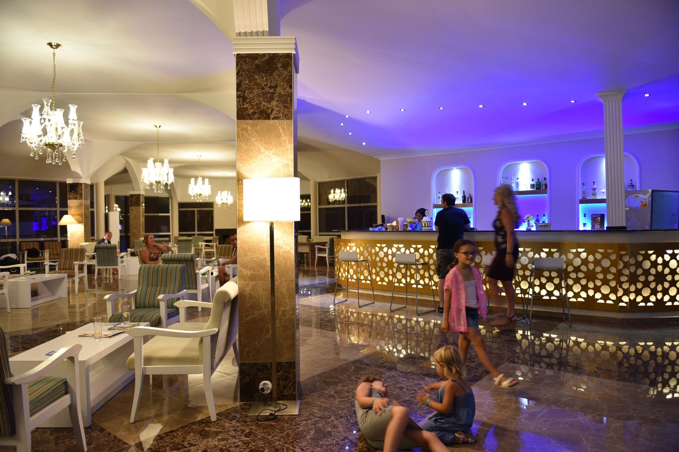 Sahra-Su-Holiday-Village---Spa-Lobby-50