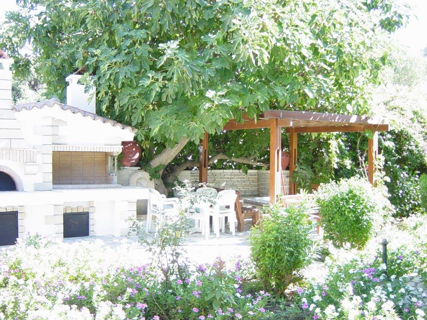 Maria Stella Apartments