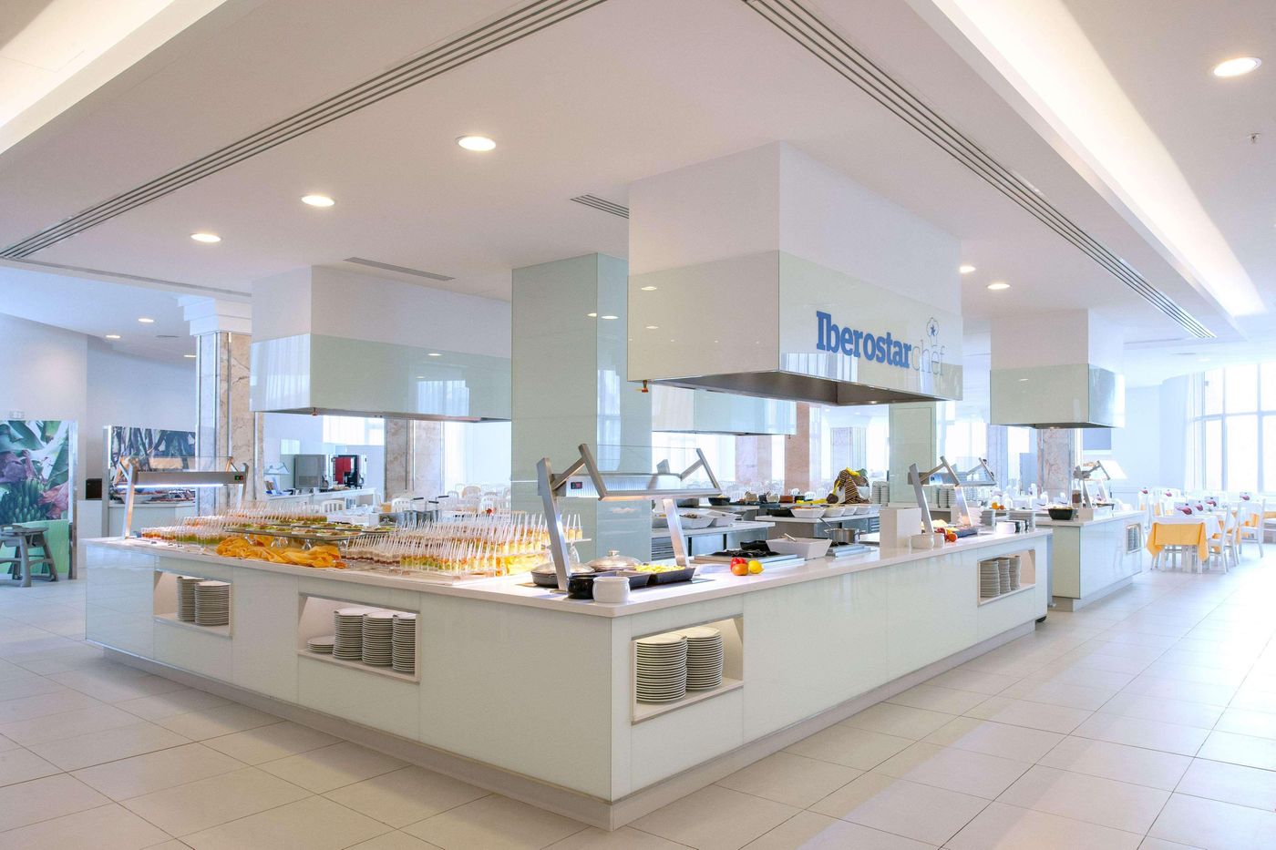 Iberostar-Waves-Bouganville-Playa-Restaurant-30