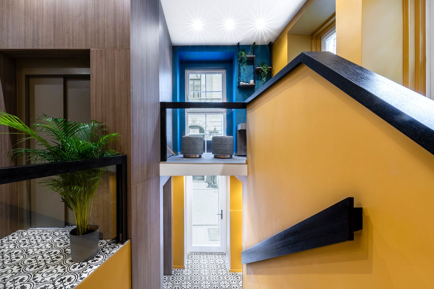 Alta-Moda-Fashion-Hotel-Lobby-3