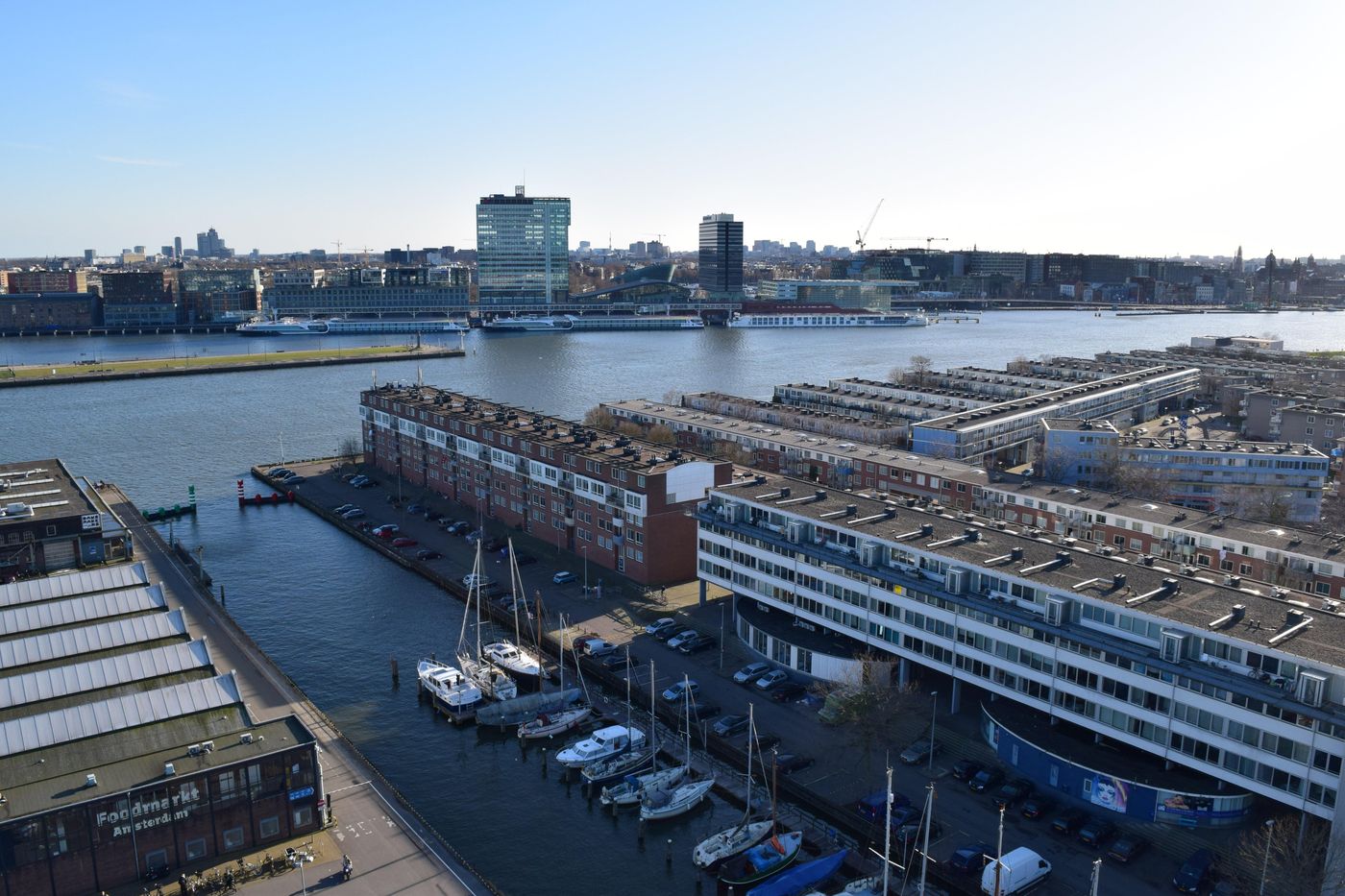 Holiday-Inn-Express-Amsterdam---North-Riverside-General-view-49