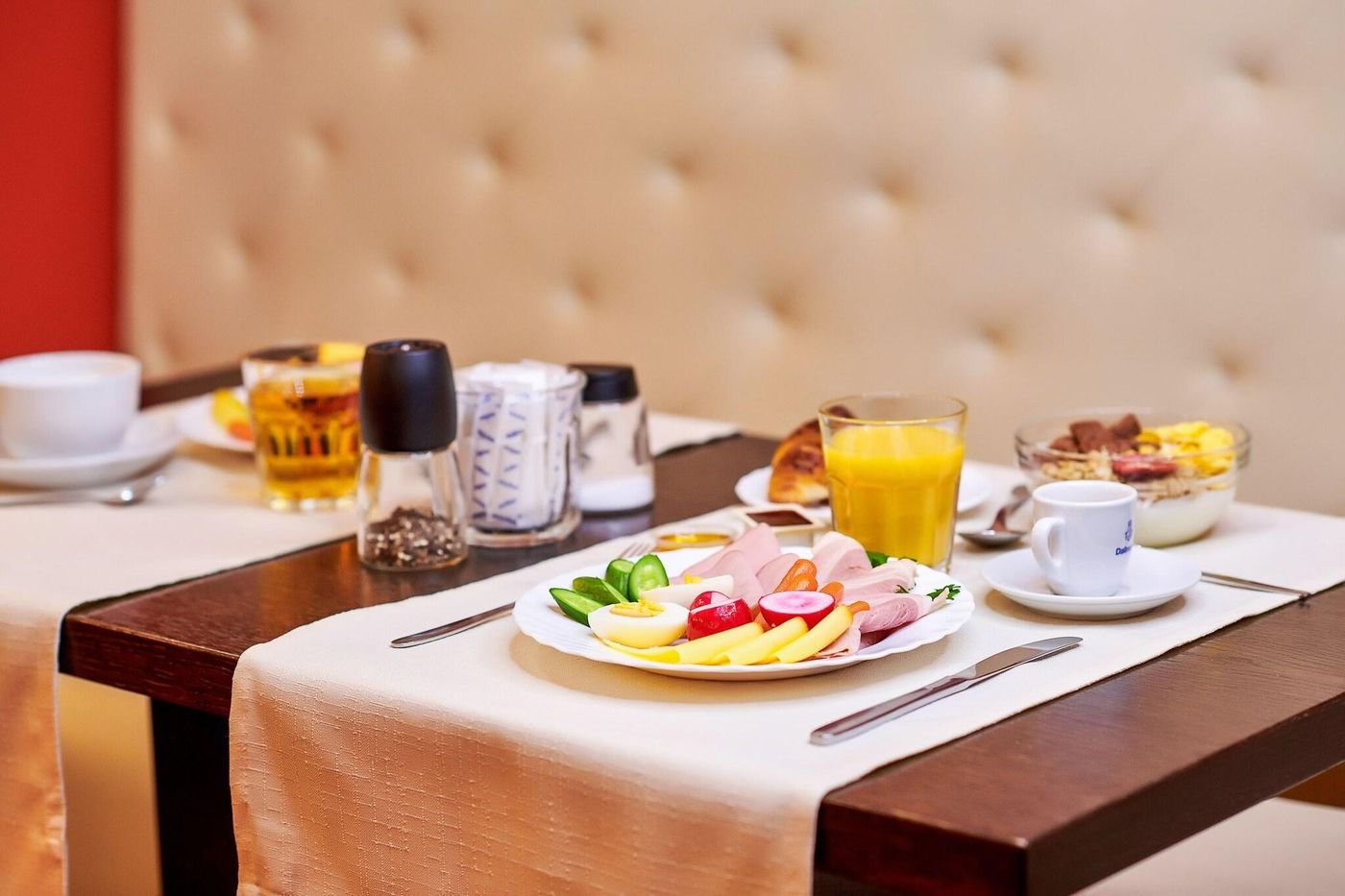 La-Boutique-Hotel-Prague-Restaurant-35