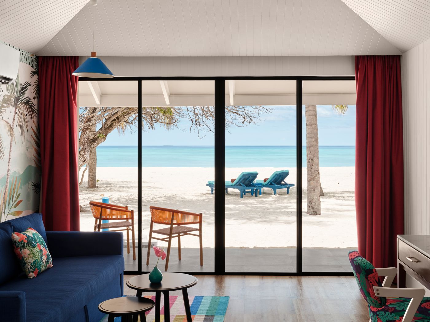 Villa Park, Sun Island