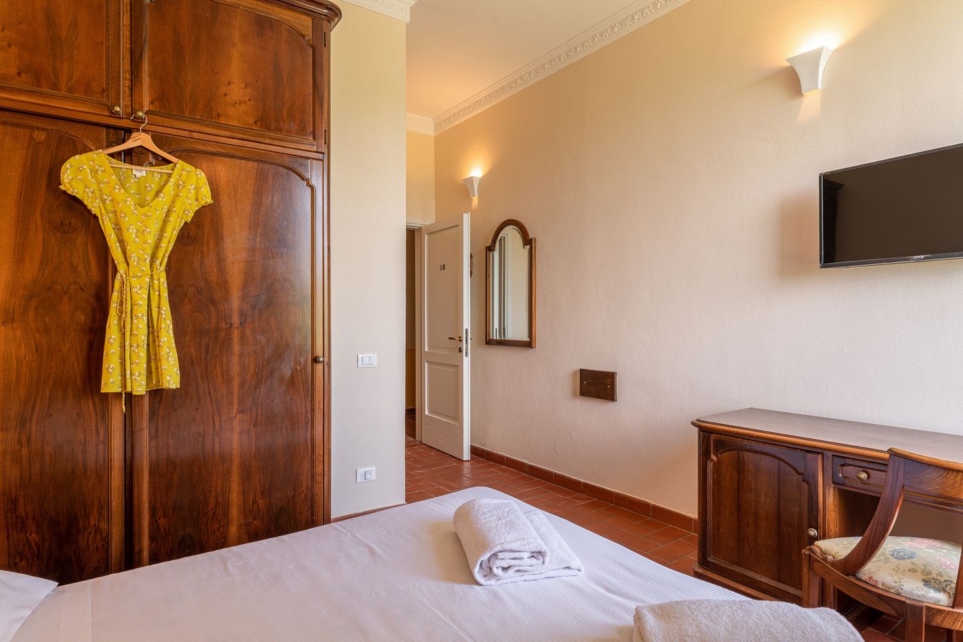 Hotel-Villa-San-Michele-Room-9