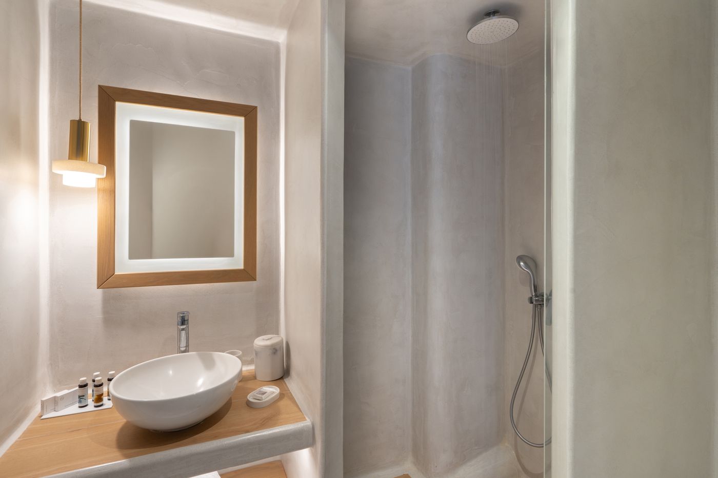 Santorini-Kastelli-Resort-Room-47