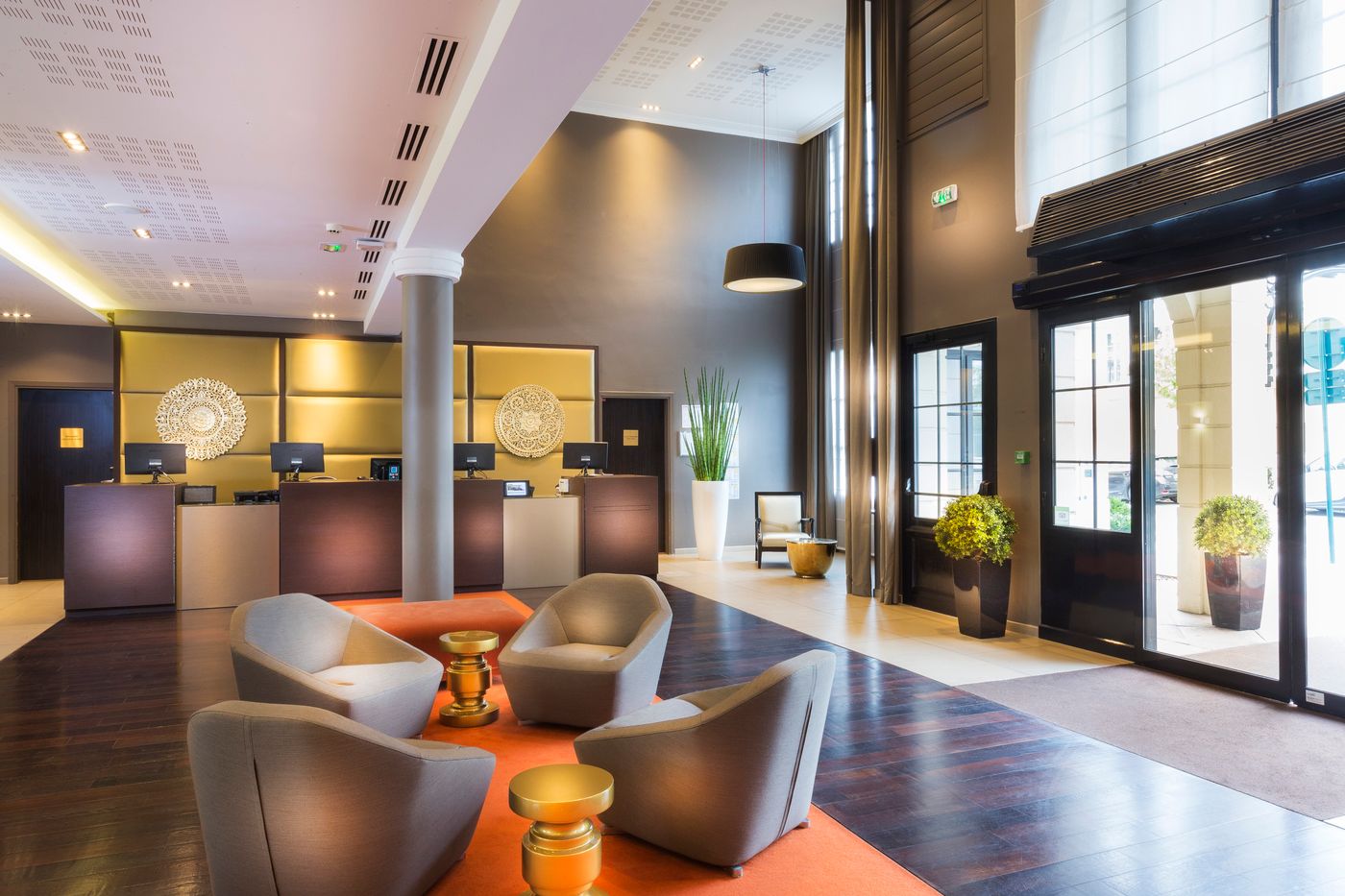 Adagio-Aparthotel-Serris-Val-d-Europe-Lobby-5