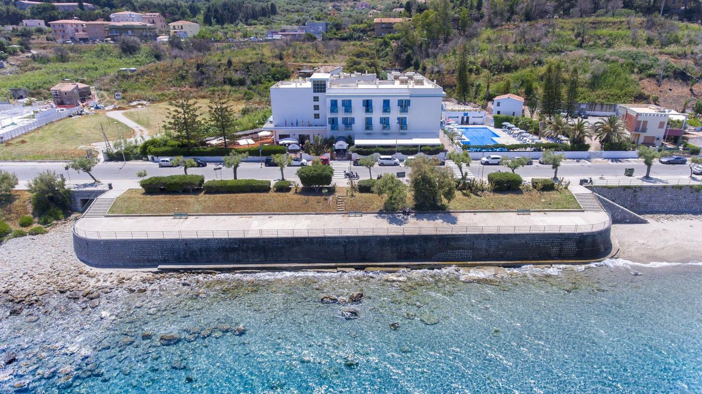 Hotel-Tourist-General-view-15