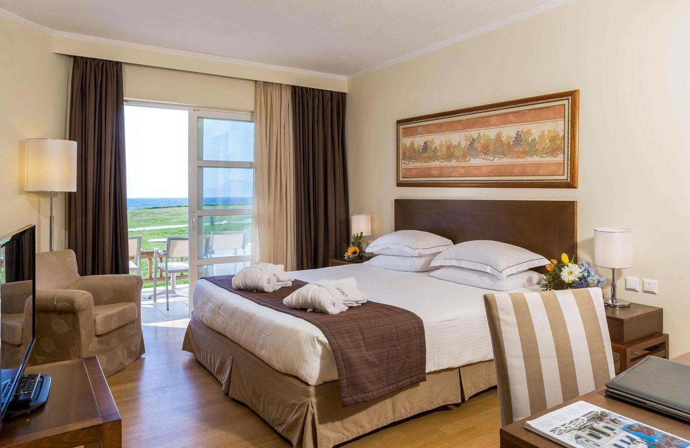 Neptune-Hotels---Resort--Convention-Centre---Spa-Room-31