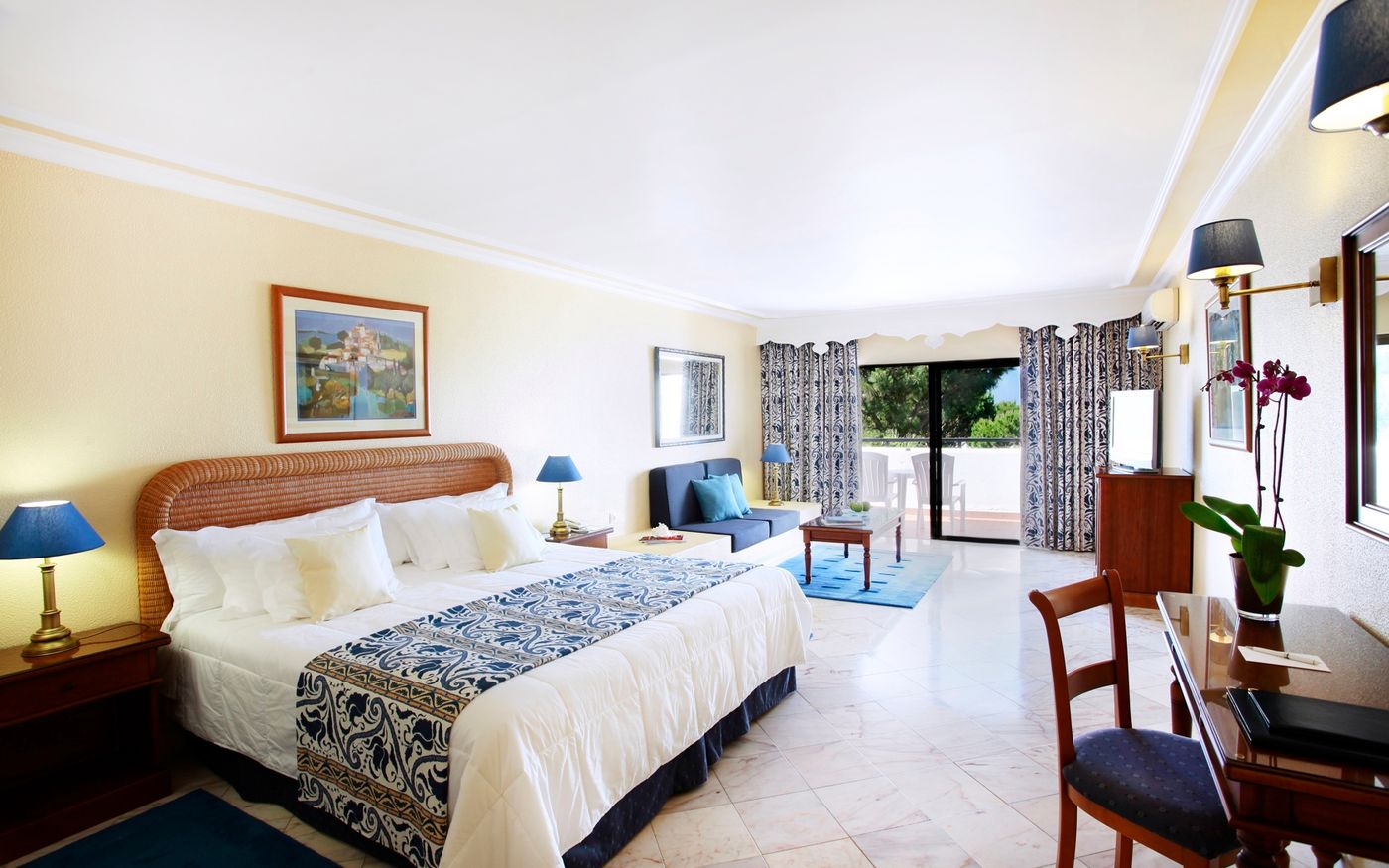 Ria-Park-Garden-Room-15