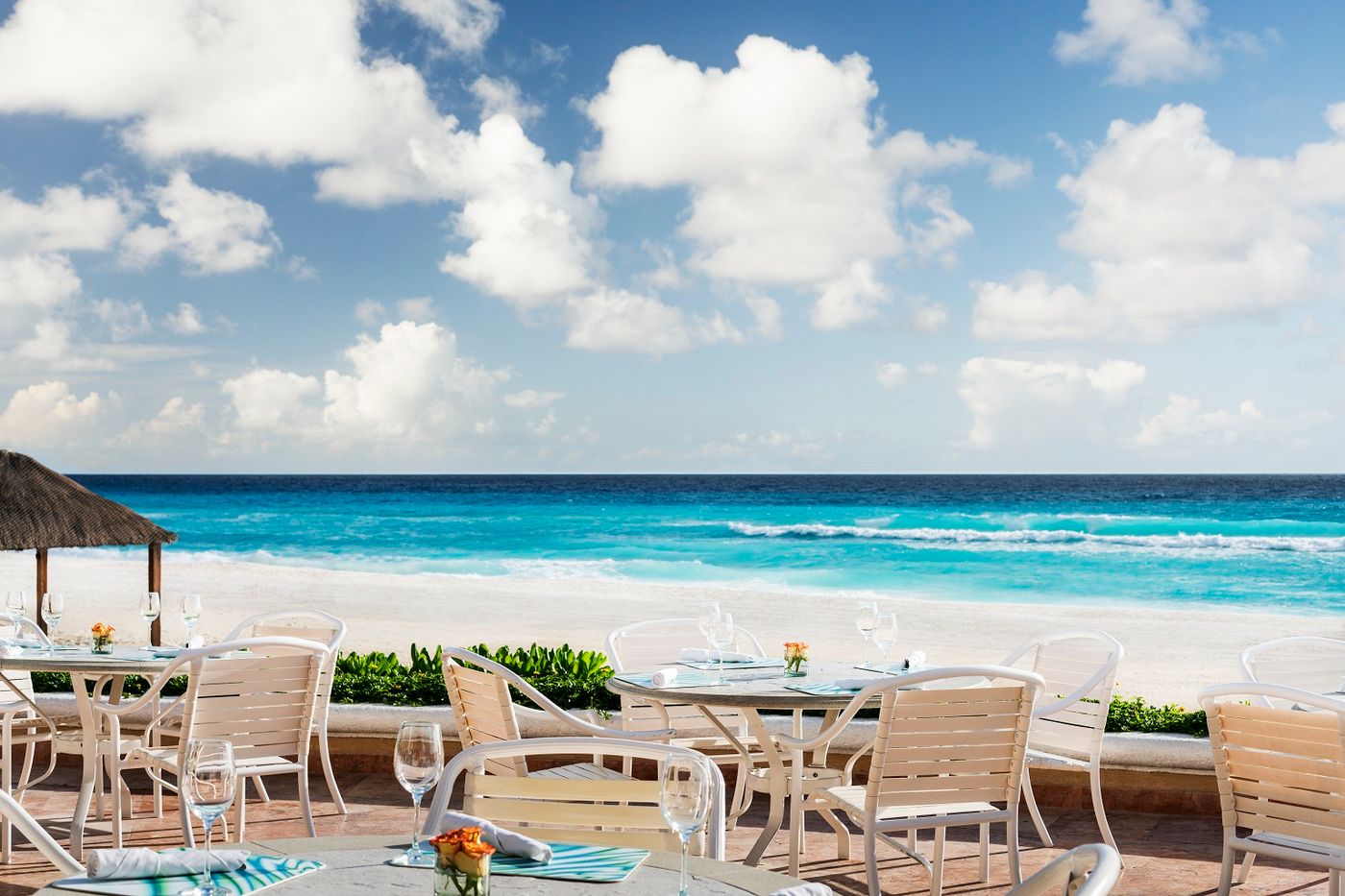 The-Ritz-Carlton--Cancun-Bar-44