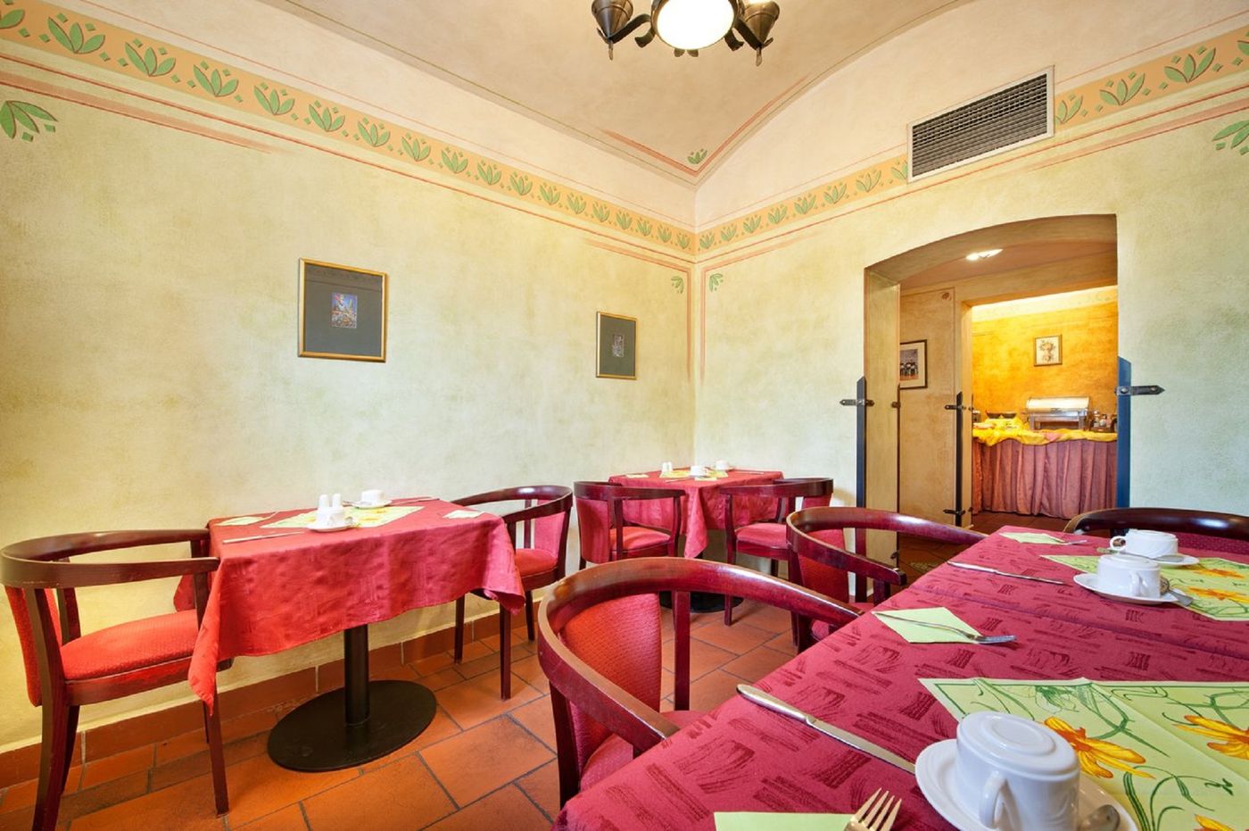 EA-hotel-Jeleni-Dvur-Prague-Castle-Restaurant-18
